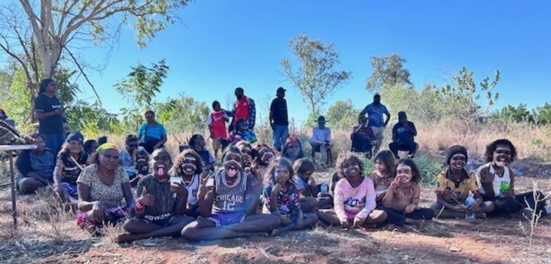 Karru, families and Elders coming together to learn and connect
