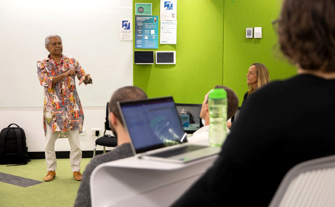 Aunty Mary Doctor delivers a presentation to NIAA staff
