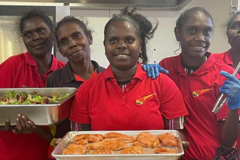 Galiwin'ku women get stronger through local jobs | NIAA